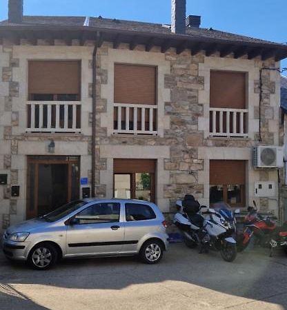 Casa Rustica Cesar Villa Lubian Exterior photo